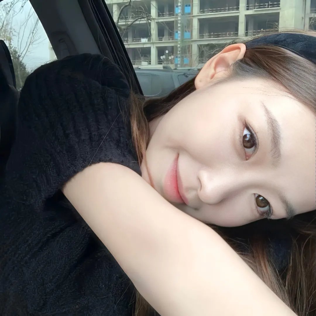 美丽笨女人